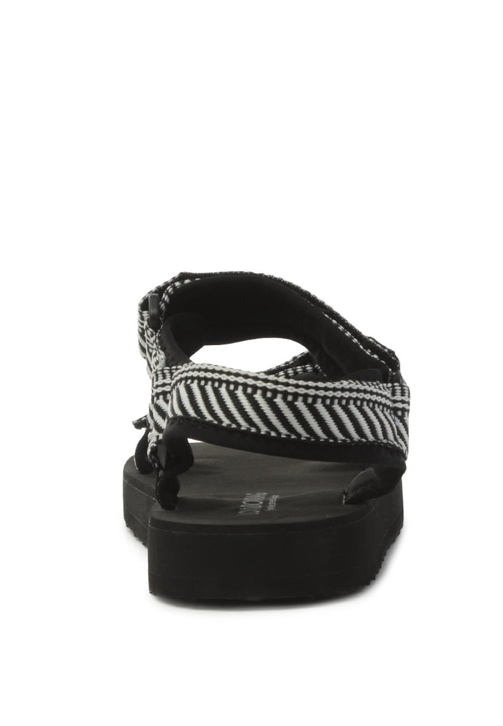 eslem woven strap detail platform sandals#color_black-white