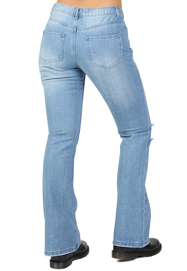 flared distressed jeans �����