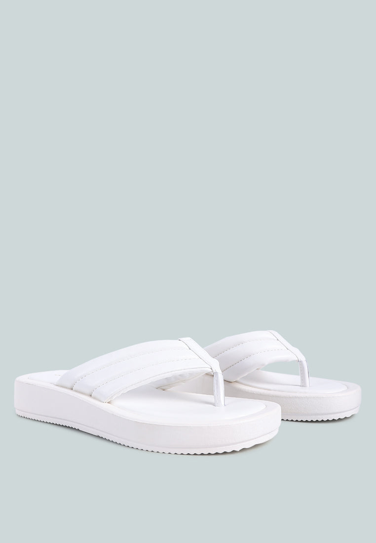 couette quilted thong platform sandals#color_white