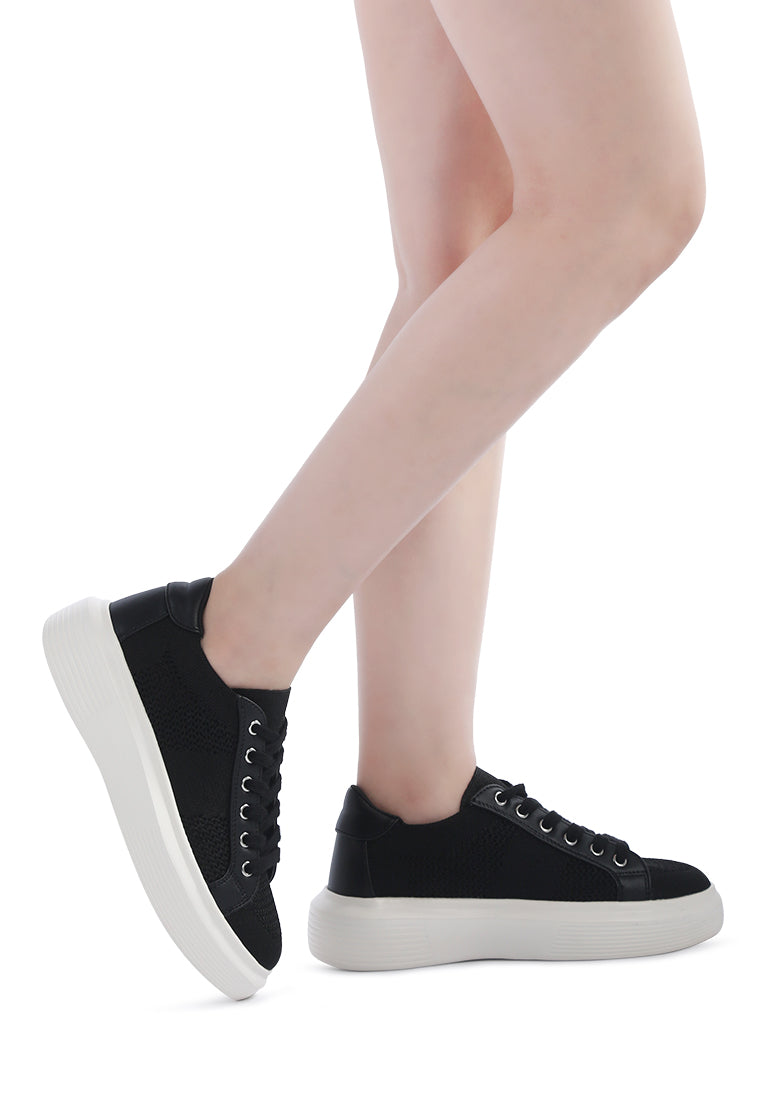 twink chunky sole mesh sneakers#color_black