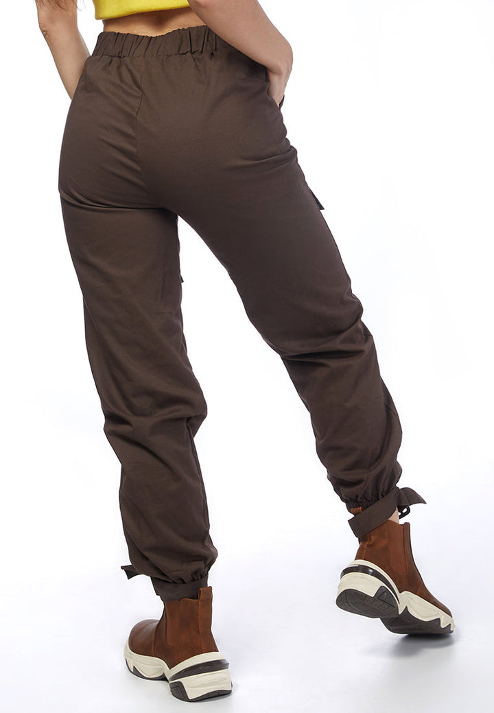 buckle belt cargo pants#color_dark-brown