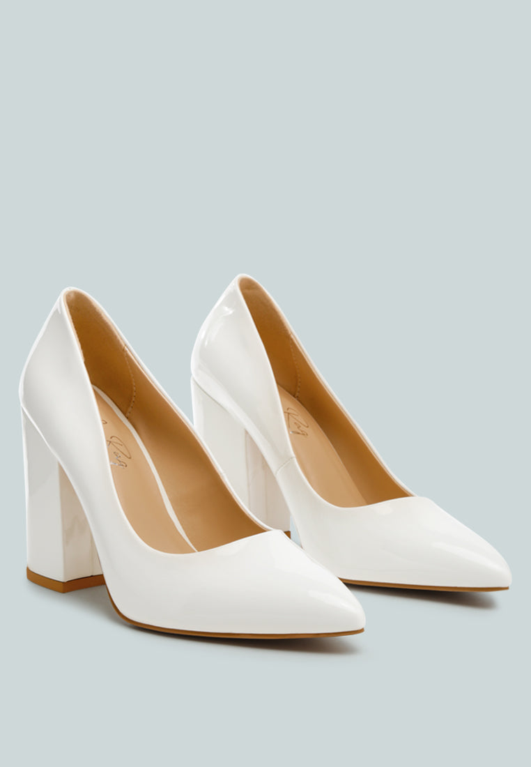 kamira block heeled formal faux leather pumps#color_white