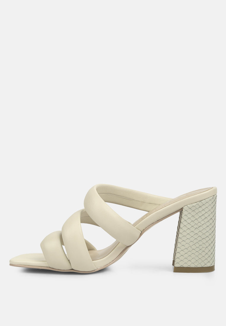 kywe textured heel chunky strap sandals#color_off-white