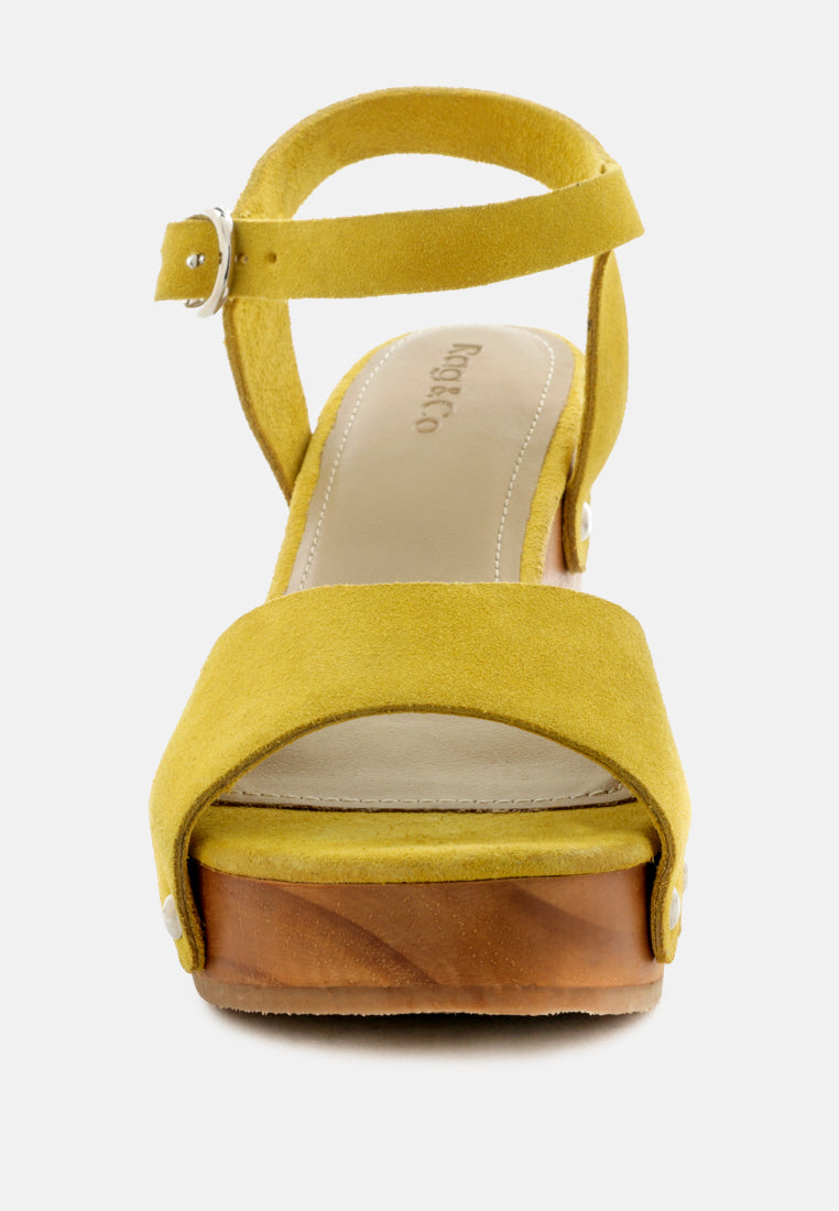 liona mustard studded suede clogs sandals#color_mustard