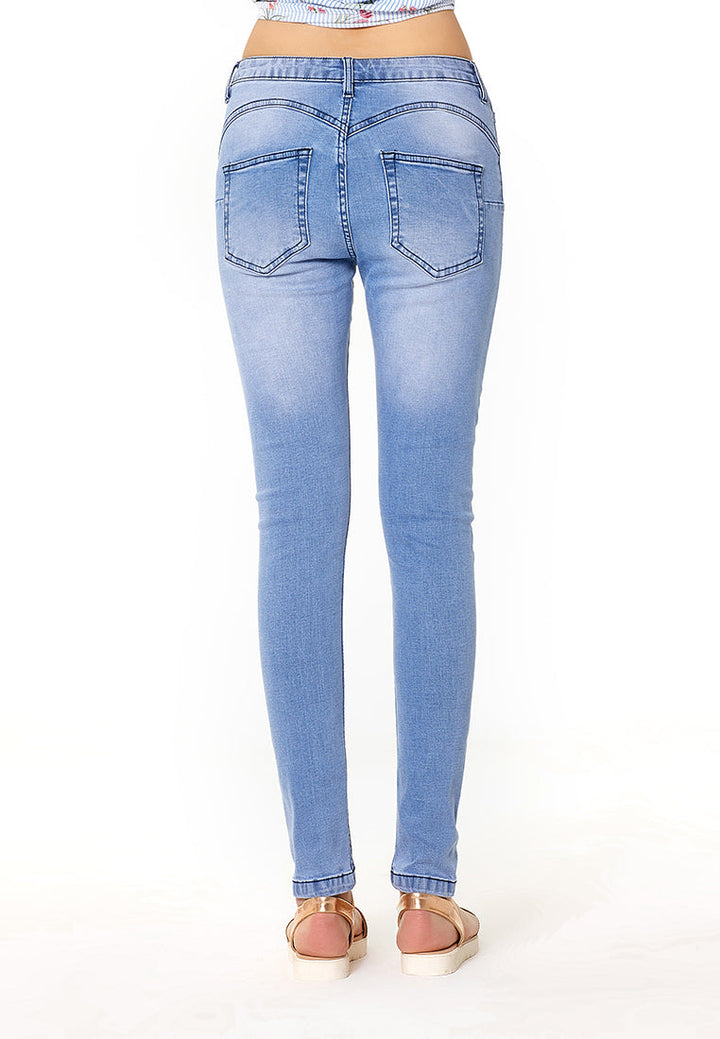 slim fit distressed jeans#color_light-blue