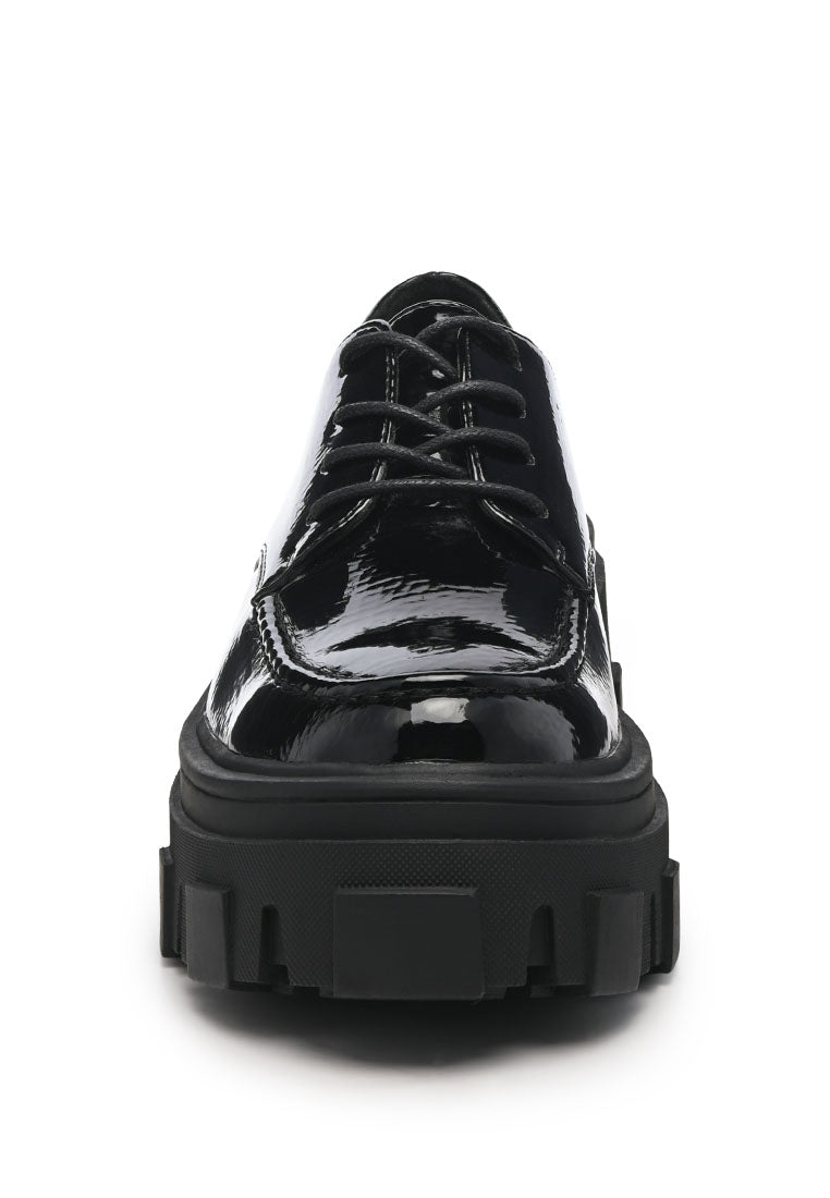 mousse chunky tripper patent pu sneakers#color_black