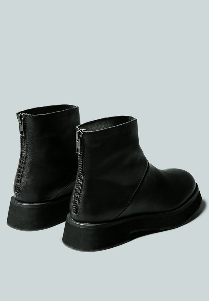 paltrow zip-up ankle boot by ruw#color_black