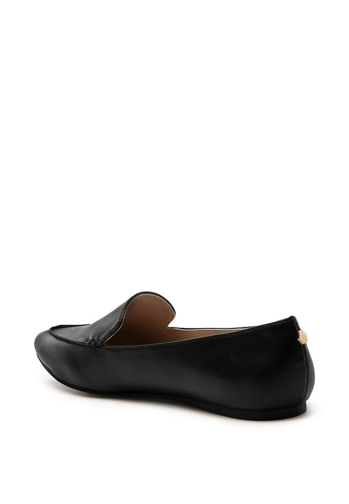 saira pointed toe loafers#color_black
