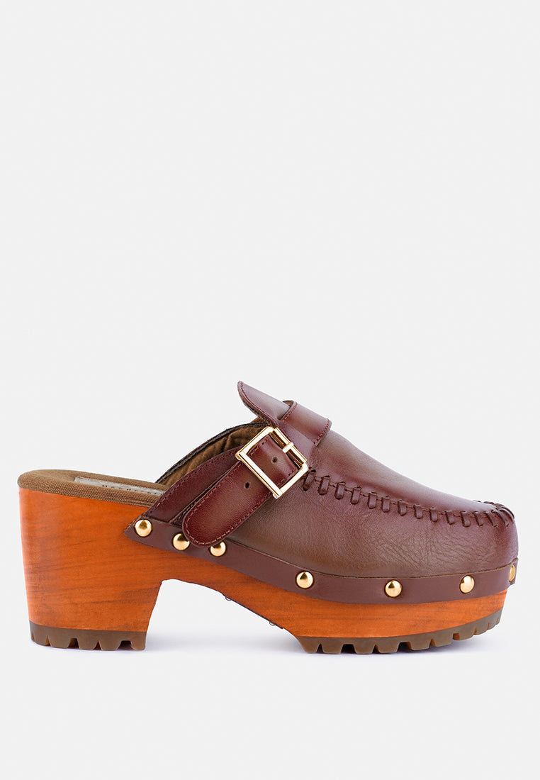 choctav handcrafted leather clogs#color_tan