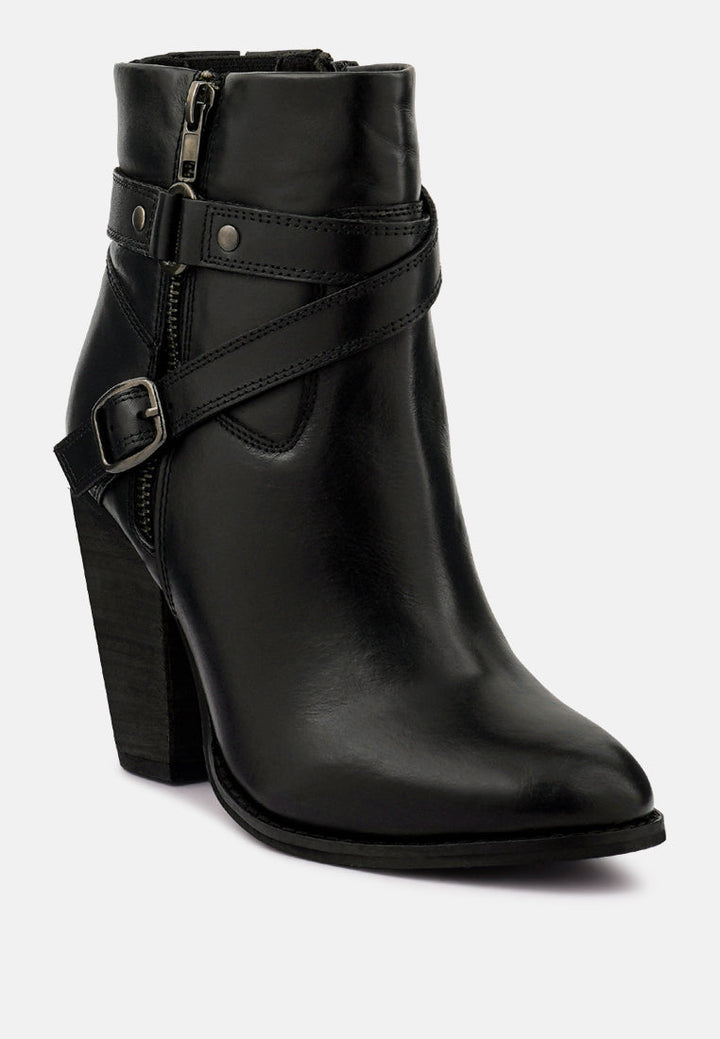 cat-track leather ankle boots#color_black