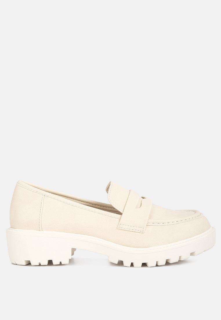 mosly semi casual lug loafer by ruw#color_off-white