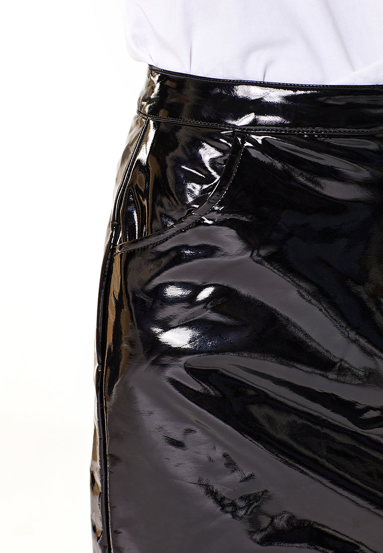 shiny faux leather mini skirt#color_black