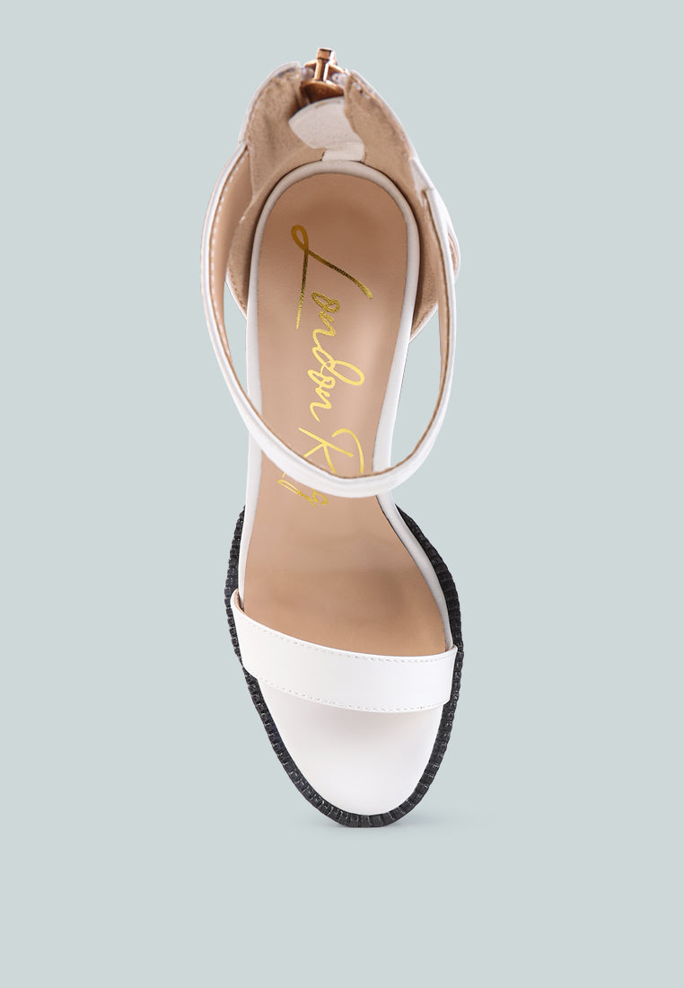 rattle high heeled block sandal#color_white