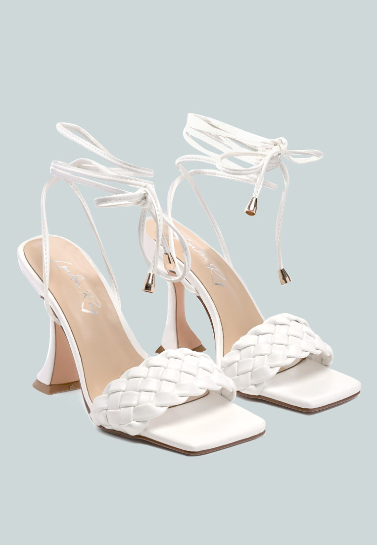tie up heeled sandals#color_white