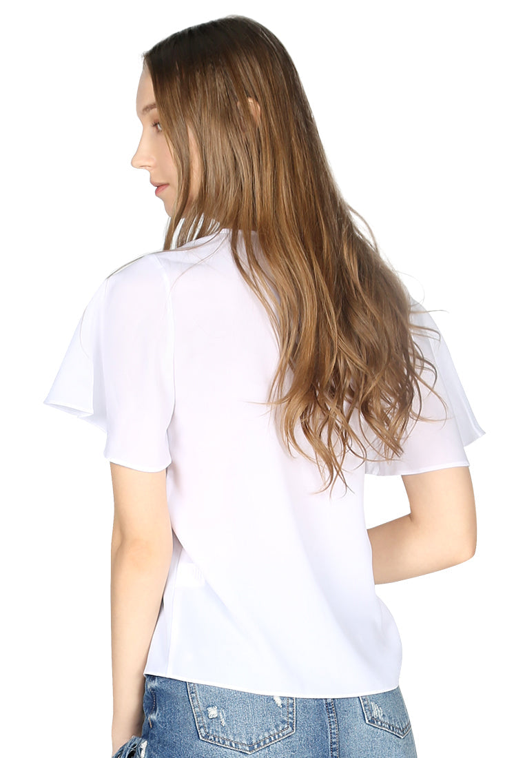 short bell sleeve v neck casual top#color_white