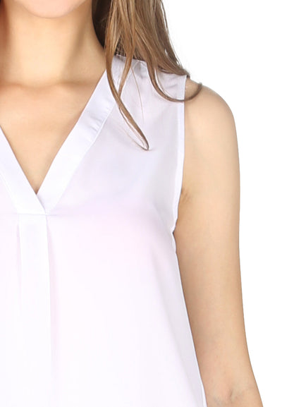 sleeveless v neck casual top#color_white