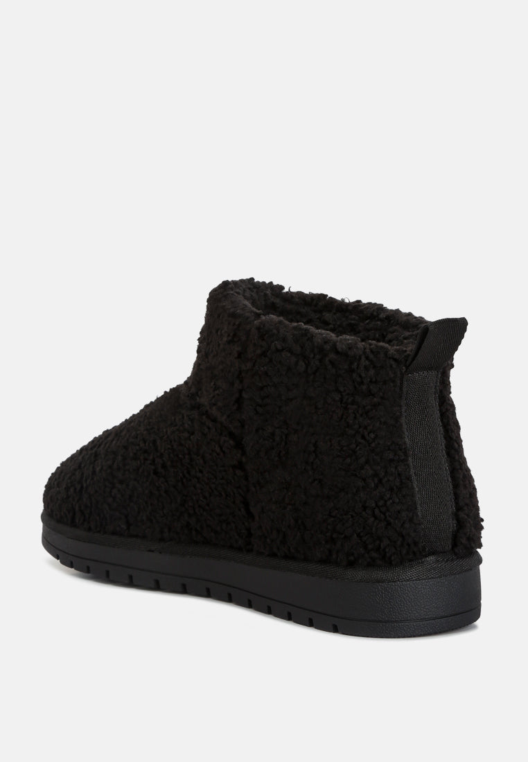 anatole fleece exterior fluffy boots by ruw#color_black