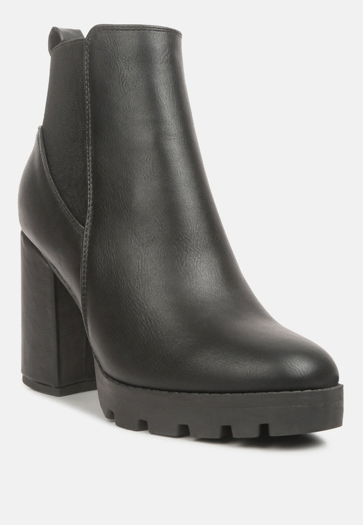 bolt block heeled chelsea boots by ruw#color_black