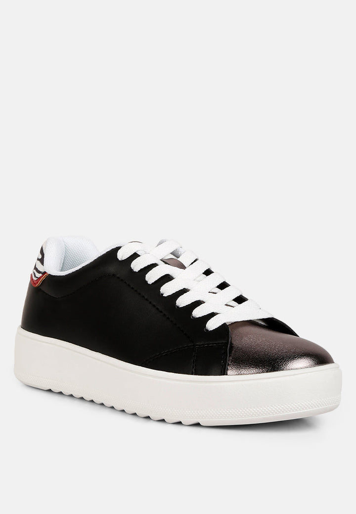 dory metallic accent sneakers by ruw#color_black