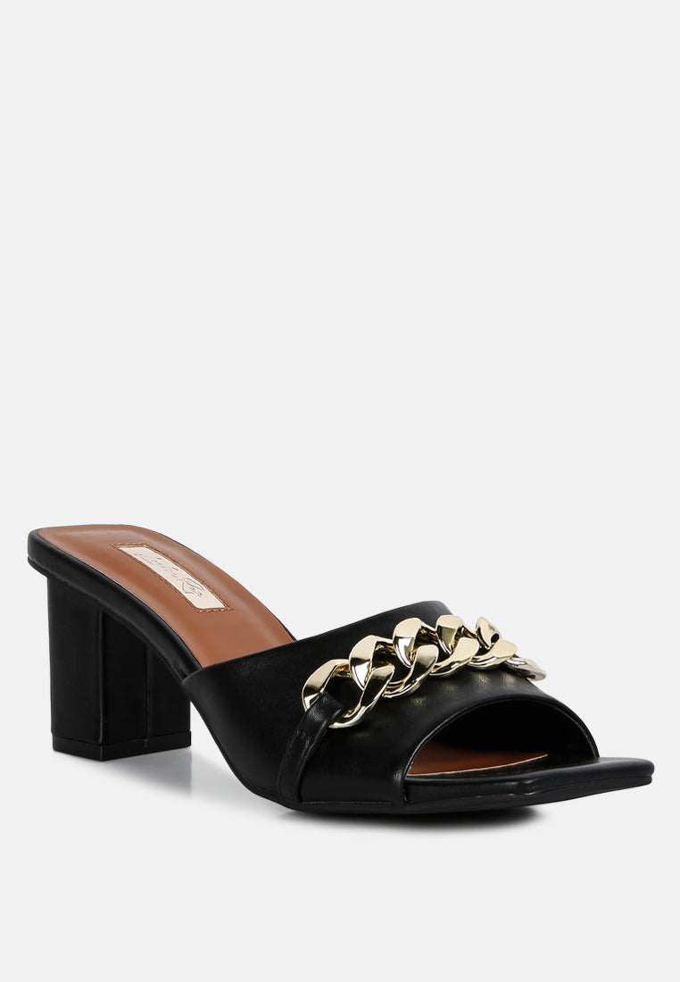 hotshot mid heel chain detail sandals by ruw#color_black