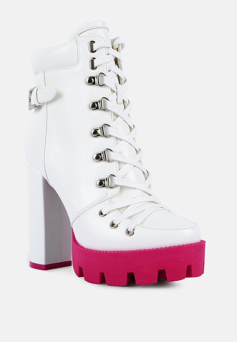 larch cushion collared biker boots by ruw#color_white