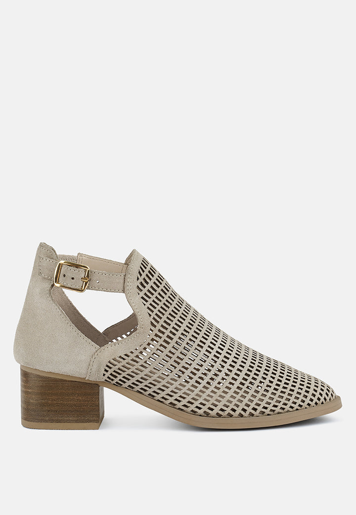 rosalyn block heeled cut-out sandal#color_beige