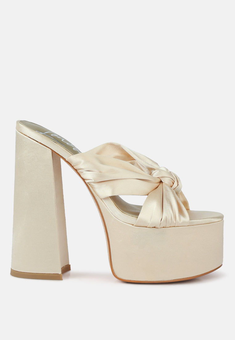 strobing knotted chunky platform heels by ruw#color_beige