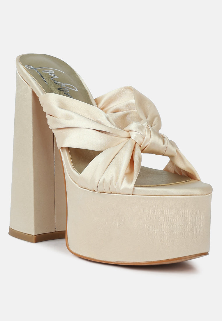 strobing knotted chunky platform heels by ruw#color_beige