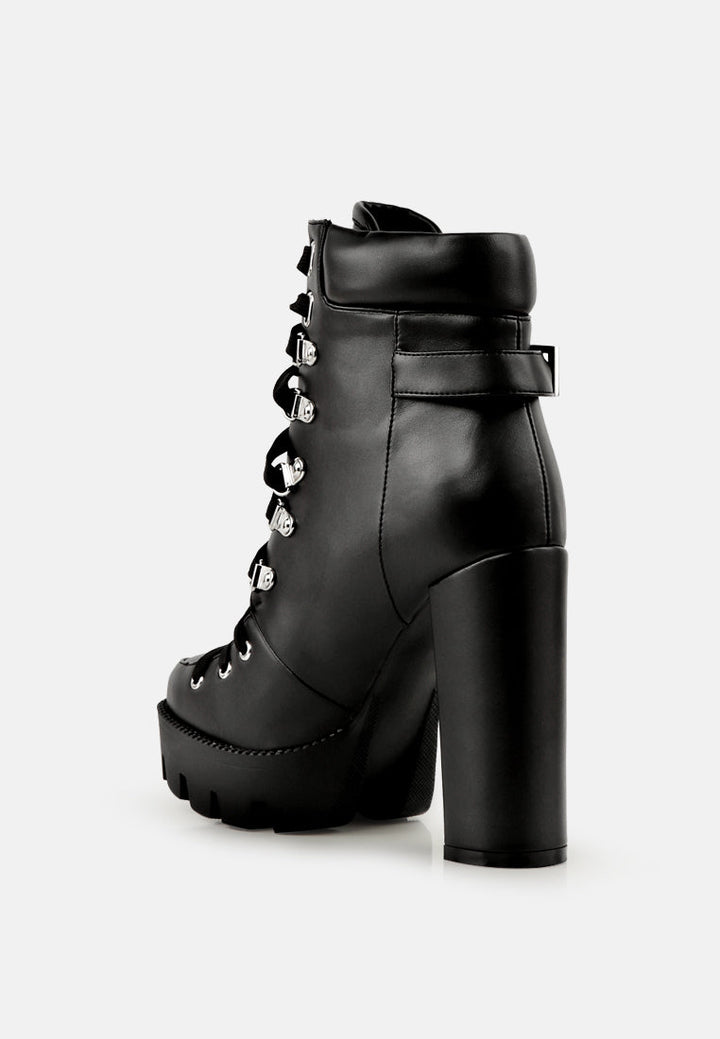 willow combat boot by ruw#color_black